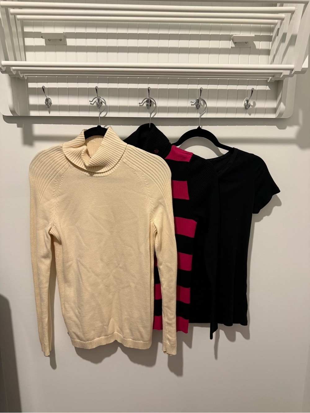 Lauren Ralph Lauren Cream Turtleneck Sweater with Black & Pink Accent Tops